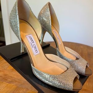 Sold : Jimmy Choo Logan Peep Toe Shimmer Metallic Champagne/Silver Heels (39 )